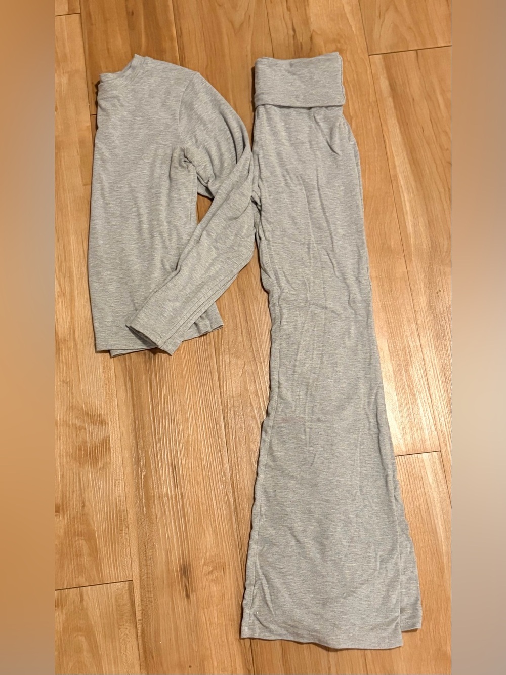 Light Gray Lounge Set